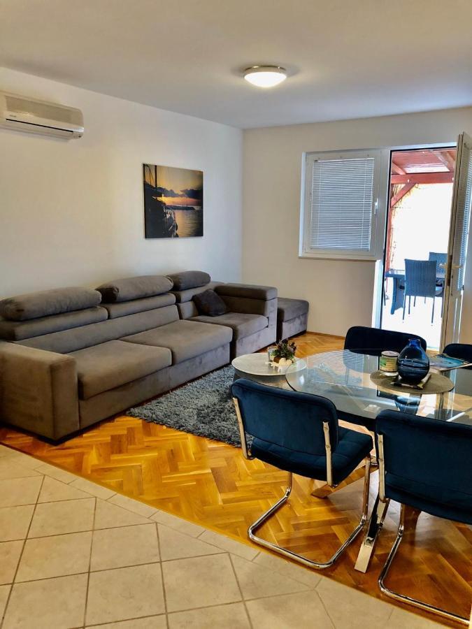 Apartment Sunny Paradise 2, Makarska - Проманья Экстерьер фото